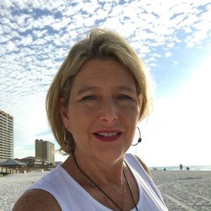 Meet your Posher, Annette